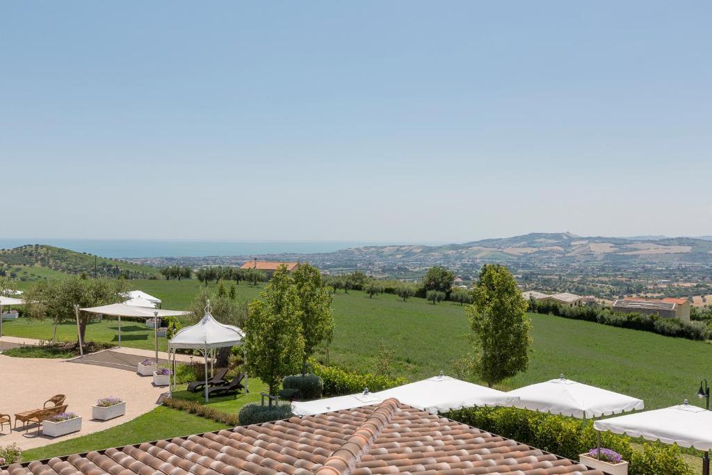 Casale Santa Maria Country House 모스치아노 산탄젤로 외부 사진